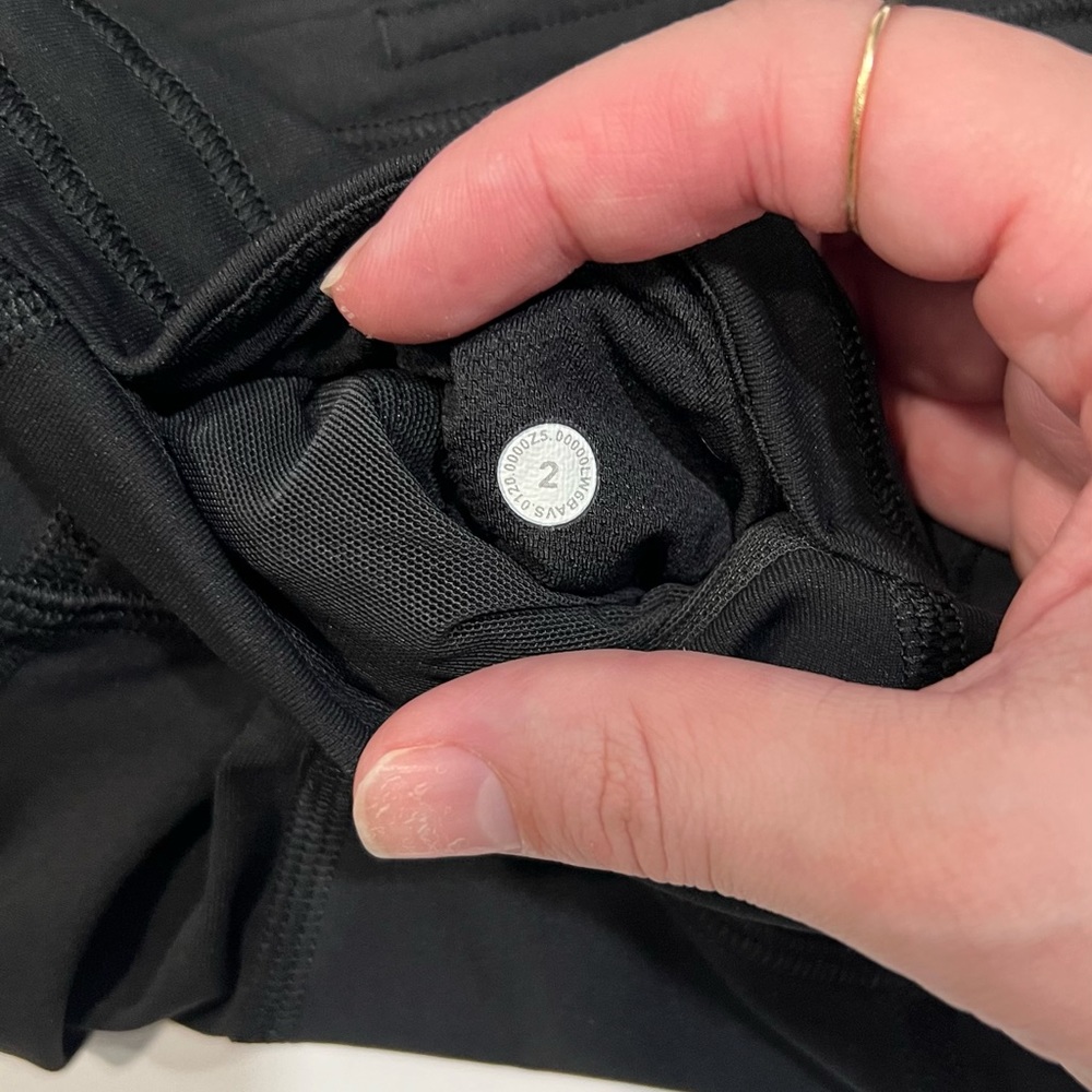 NWOT Lululemon Pace Rival Crop *22"